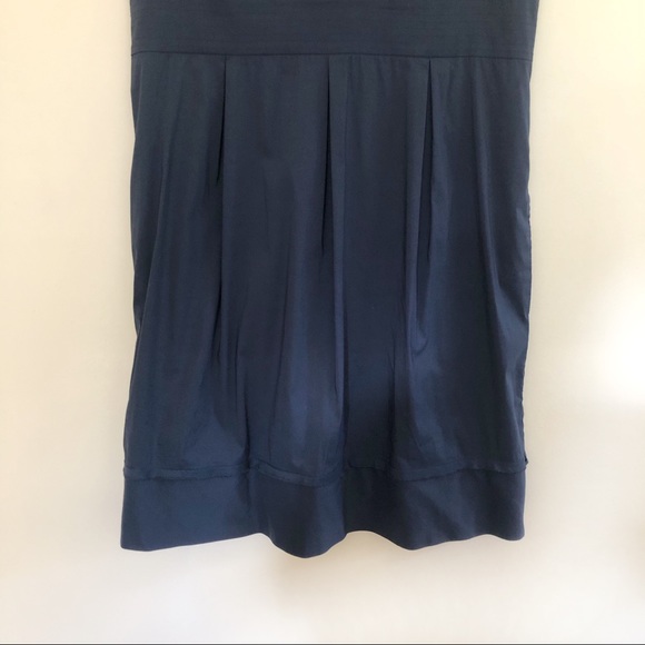 3/$15 BCBGMAXAZRIA Navy V-Neck Midi Dress - Picture 3 of 8